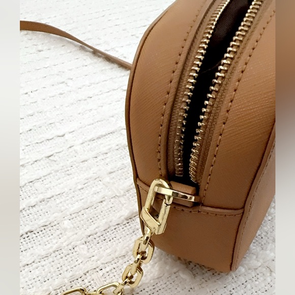 Tory Burch Robinson Round Crossbody Mini Bag - Picture 6 of 9